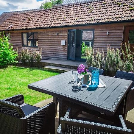 Cosy Cottage On Banks Of River Wye Foy ภายนอก รูปภาพ