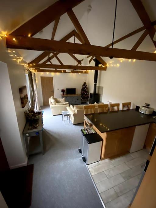 Cosy Cottage On Banks Of River Wye Foy ภายนอก รูปภาพ